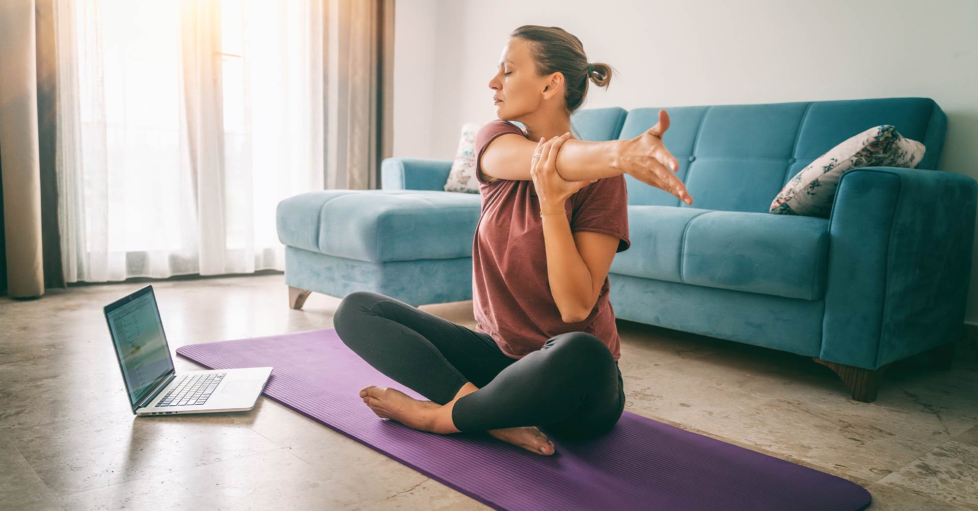 5 ejercicios de pilates básicos para hacer en casa